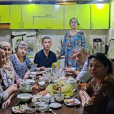 Anisa- Hostel Dushanbe Bagian luar foto