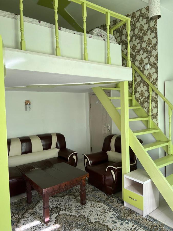 Anisa- Hostel Dushanbe Bagian luar foto