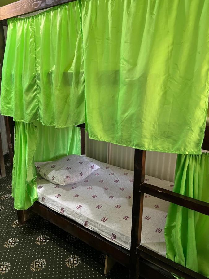Anisa- Hostel Dushanbe Bagian luar foto