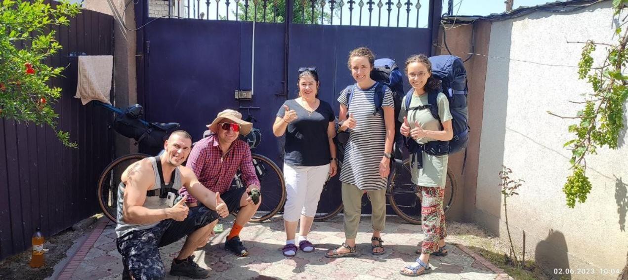 Anisa- Hostel Dushanbe Bagian luar foto